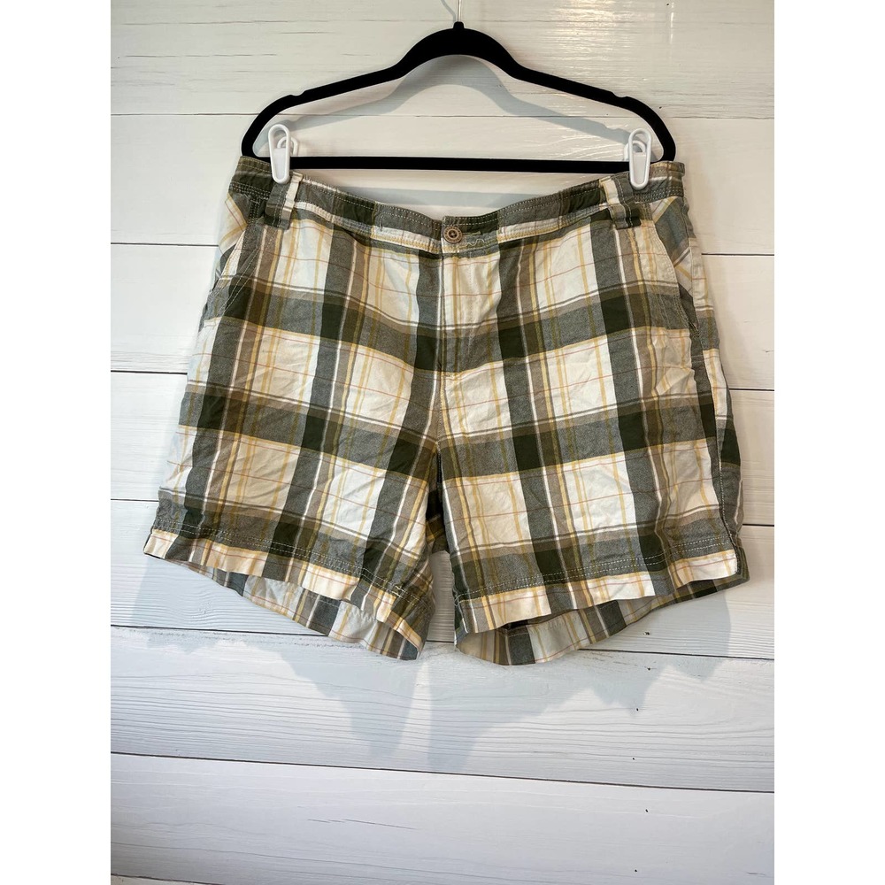 Natural Reflections Plaid Shorts, Womens Plus 18W